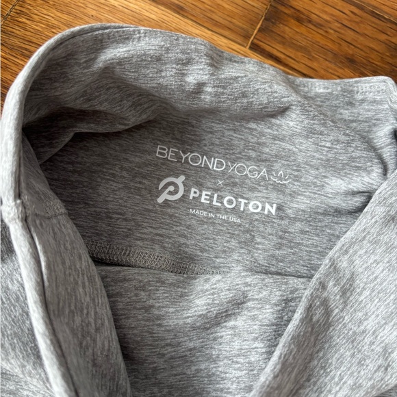 Beyond Yoga Gray Spacedye Capris - Picture 2 of 5